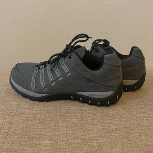 Columbia Techlite hiking shoes size 6.5